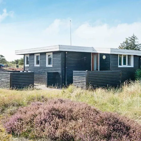 4 Person In Fan By Traum