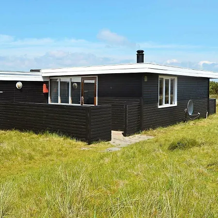 4 Person In Fan By Traum *